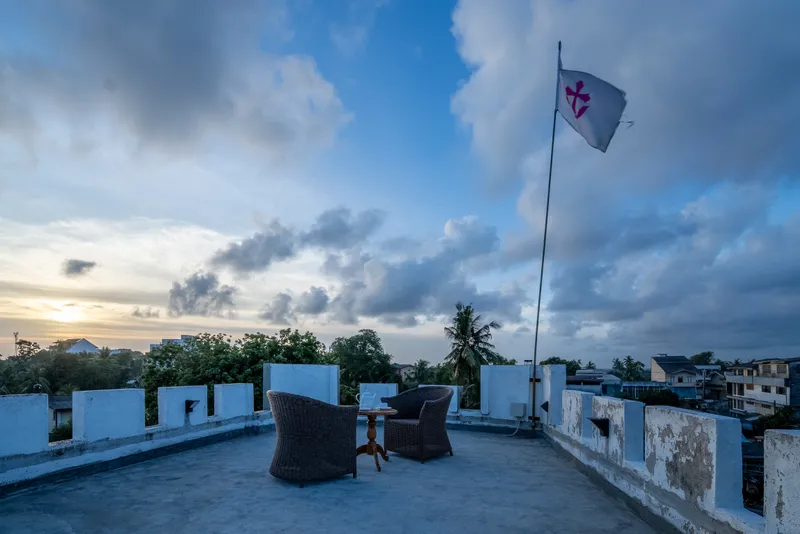 Rooftop terrace at RedKing Studio Apartment, Moratuwa — view 7